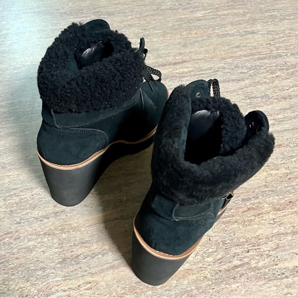 Coach Kenna wedge suede ankle boots with Sherpa - Picture 4 of 16